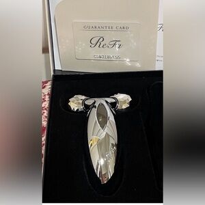 Refa Carat Platinum Massager